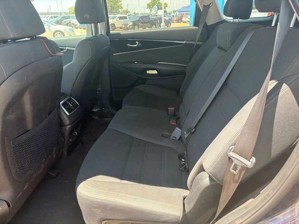 2020 Kia Sorento S V6