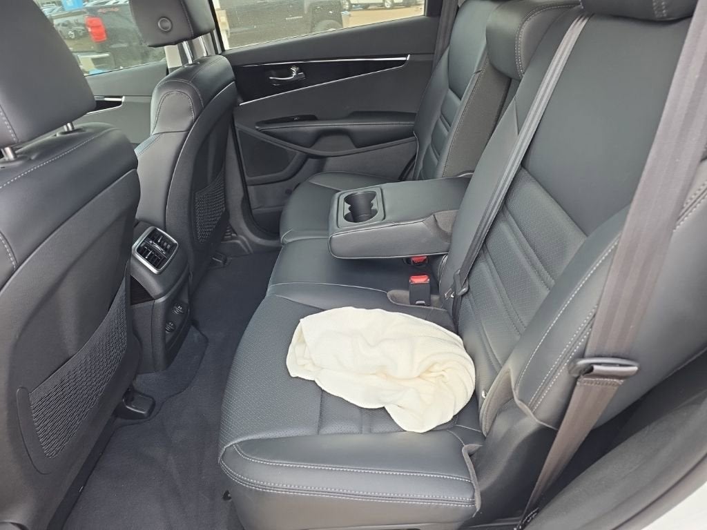 2020 Kia Sorento EX V6