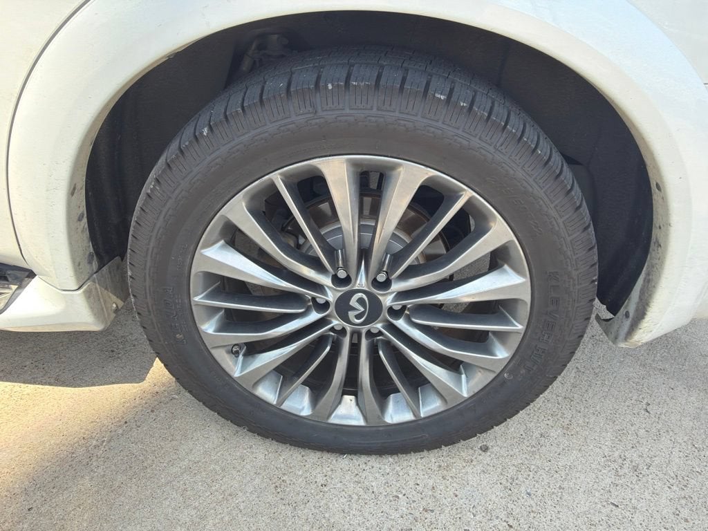 2018 INFINITI QX80 AWD