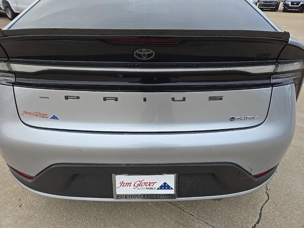 2026 Toyota Prius Plug-In Hybrid SE