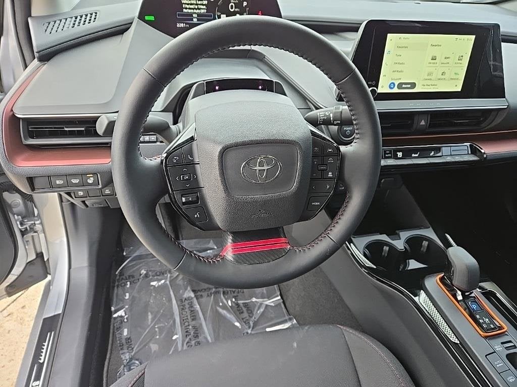 2026 Toyota Prius Plug-In Hybrid SE