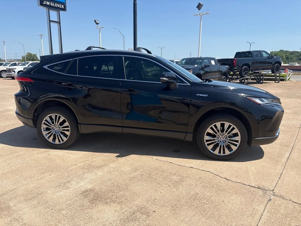 2021 Toyota Venza LE