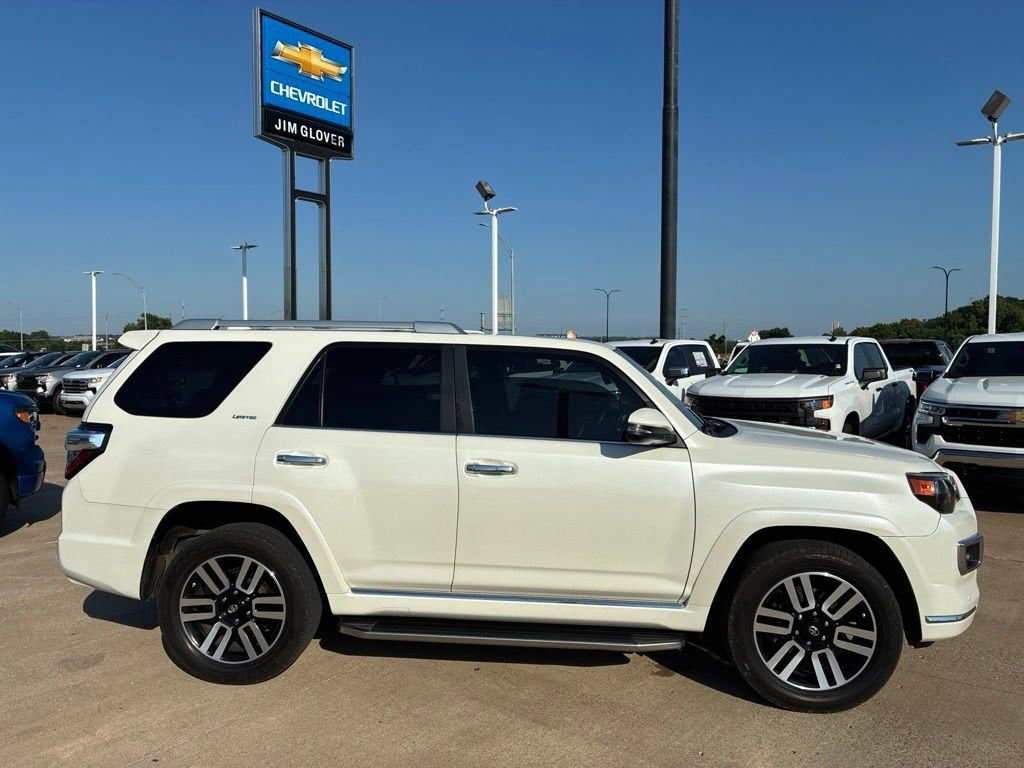 2018 Toyota 4Runner SR5