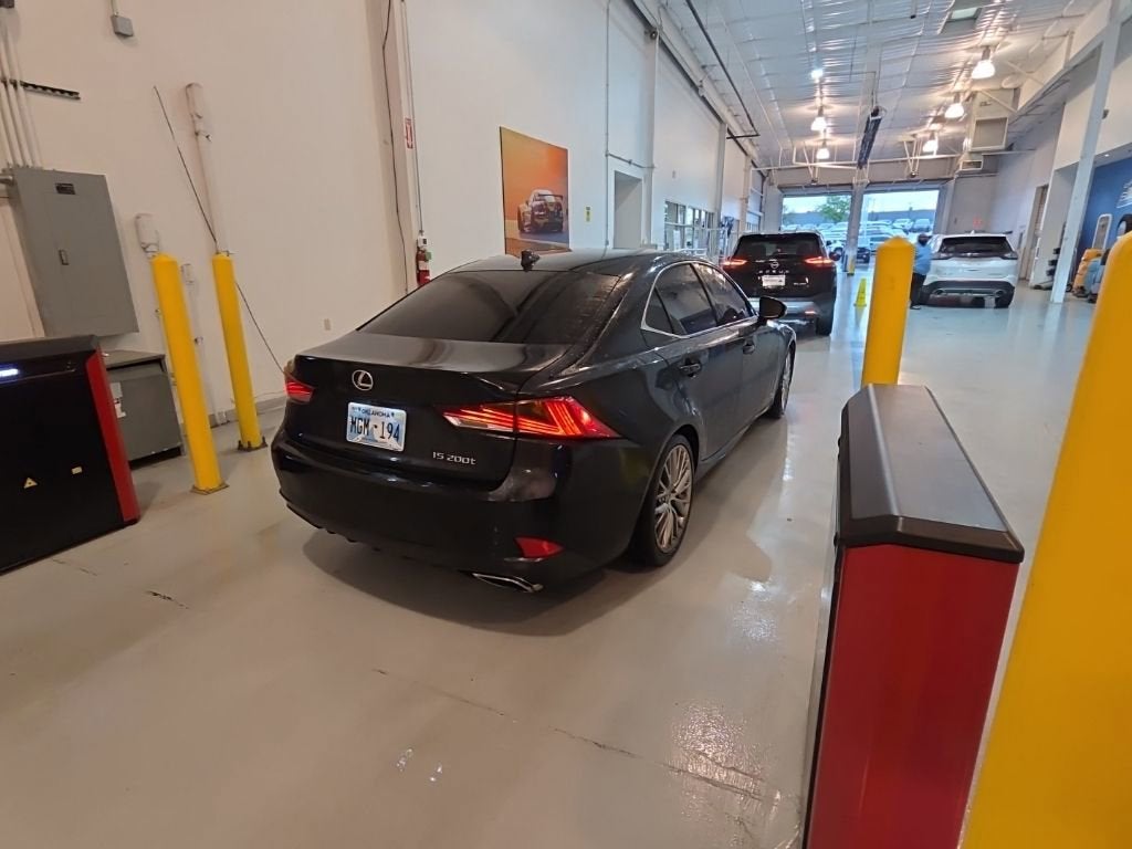 2017 Lexus IS IS Turbo