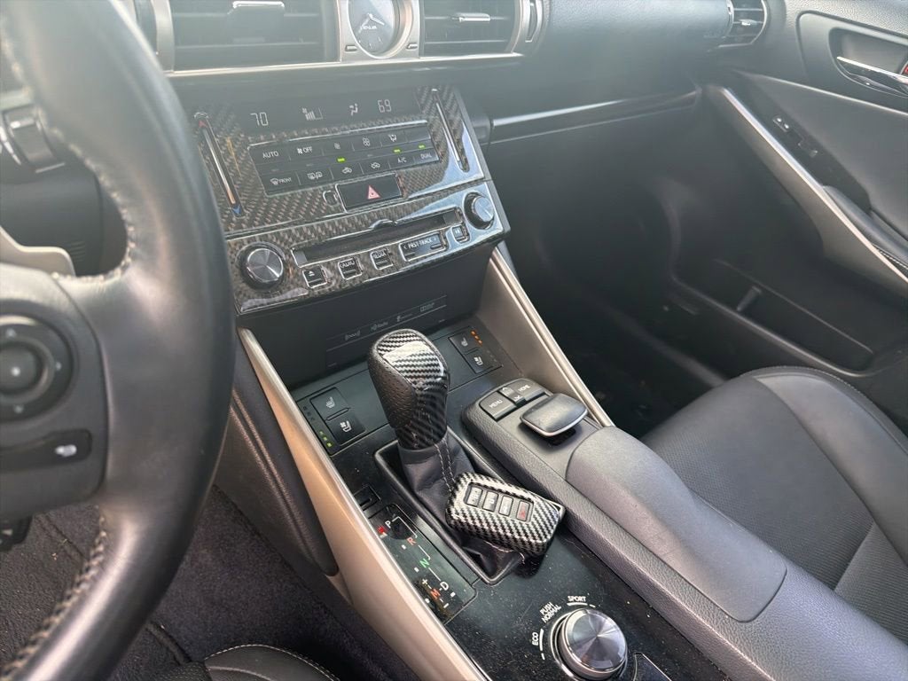 2014 Lexus IS 250 4dr Sport Sdn Auto RWD