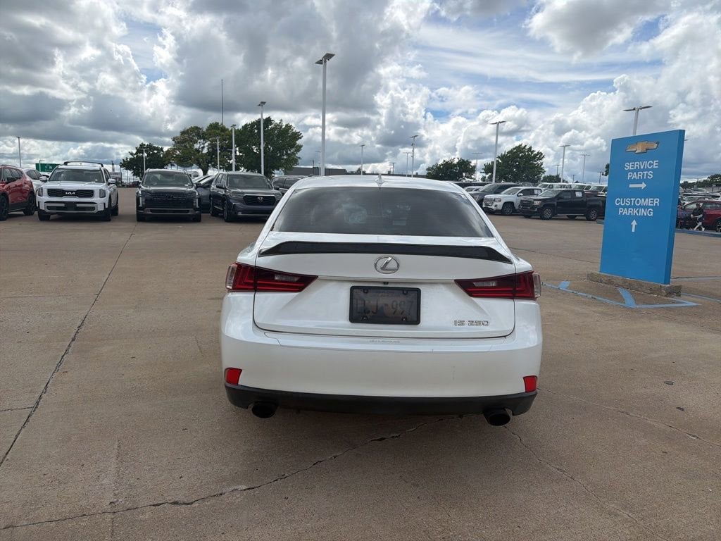 2014 Lexus IS 250 4dr Sport Sdn Auto RWD