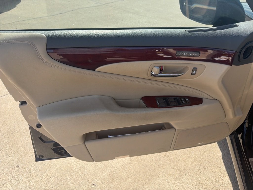 2008 Lexus LS 460 4dr Sdn