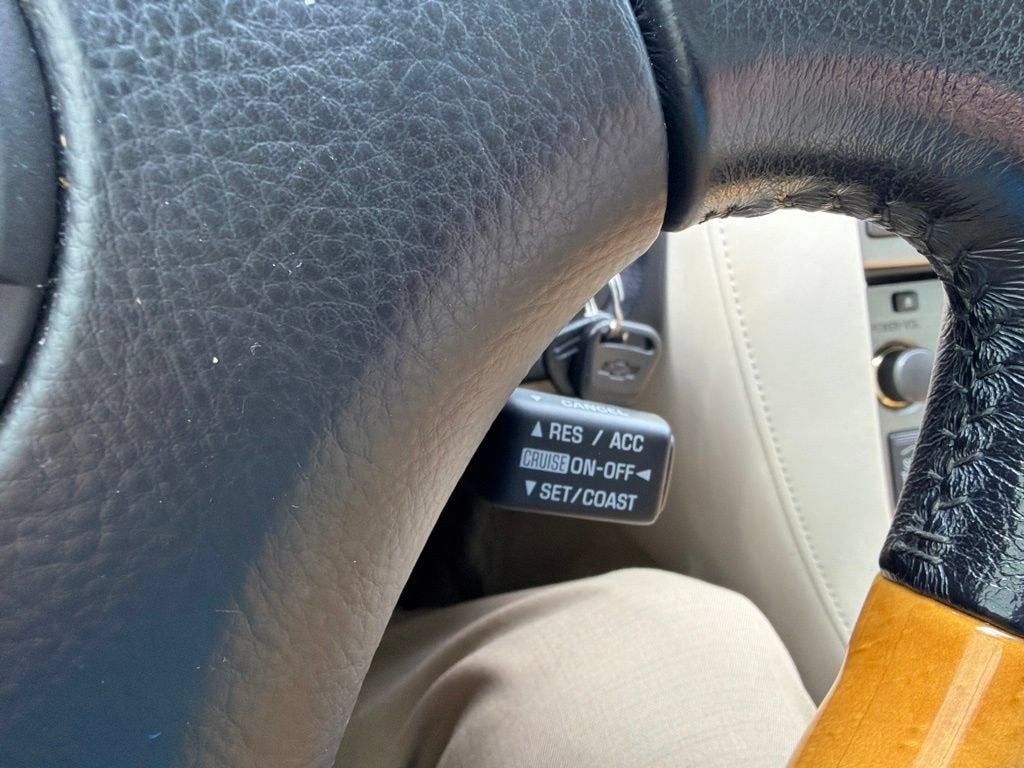 2004 Lexus SC 430 2dr Convertible