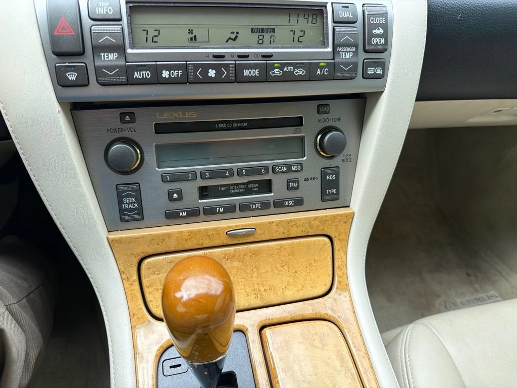 2004 Lexus SC 430 2dr Convertible