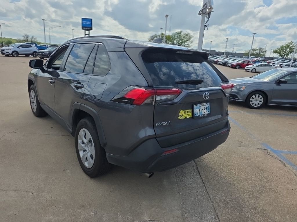 2019 Toyota RAV4 LE