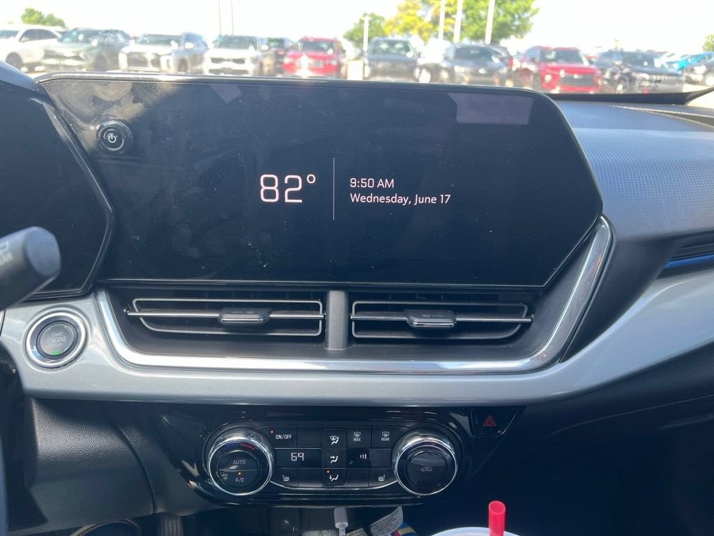 2024 Chevrolet Trax LT