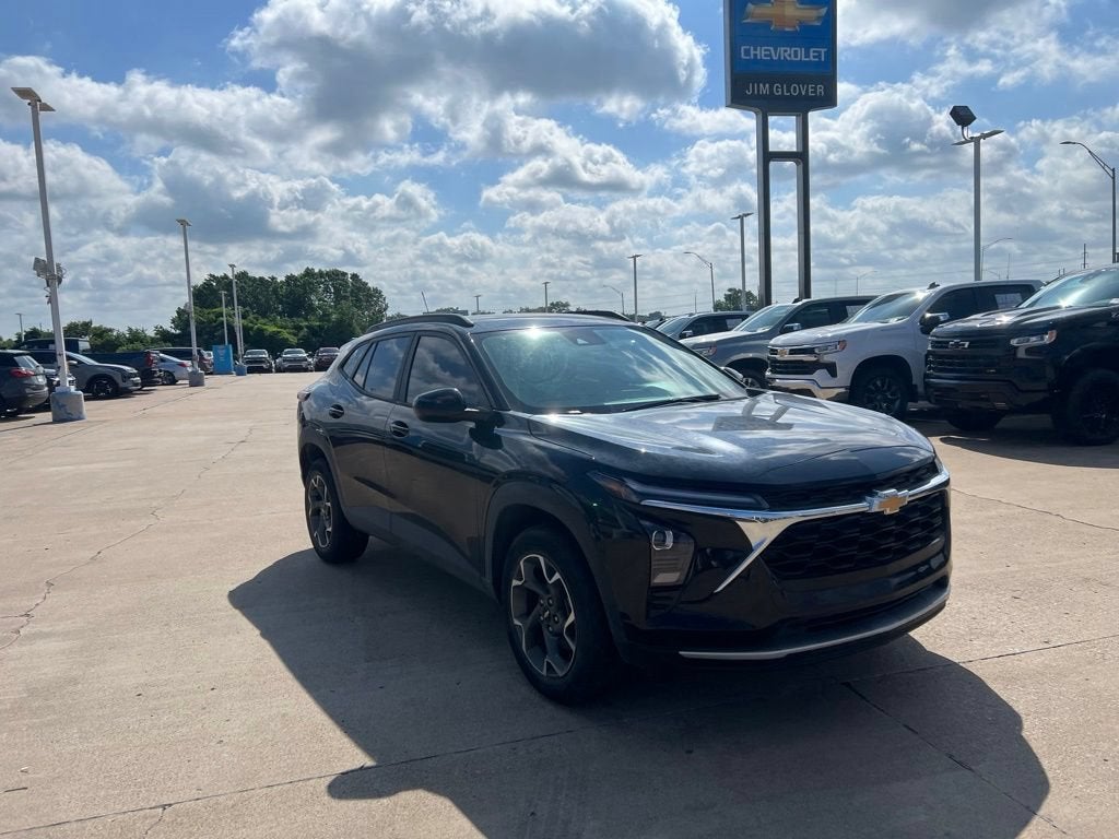 2024 Chevrolet Trax LT