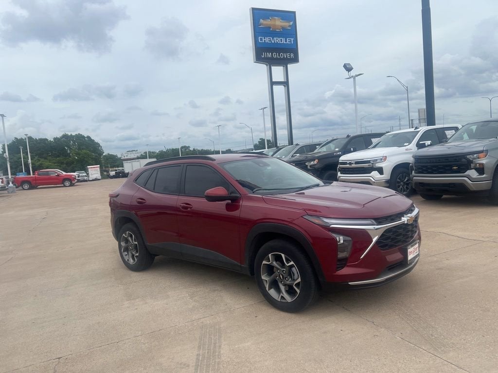 2025 Chevrolet Trax LT
