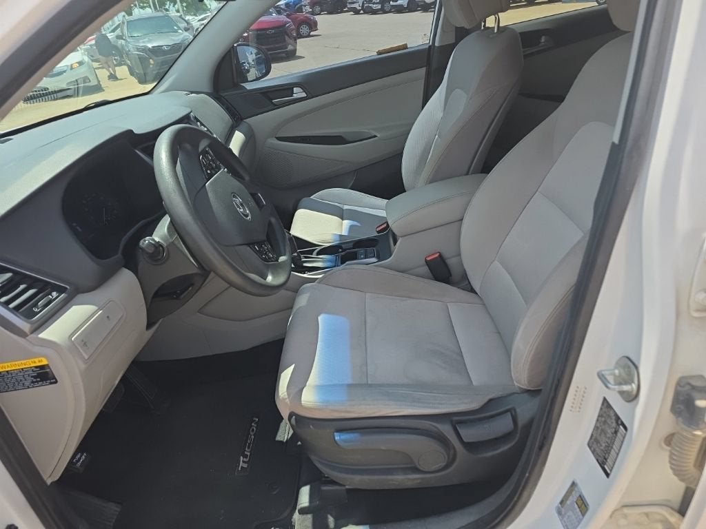 2016 Hyundai Tucson SE