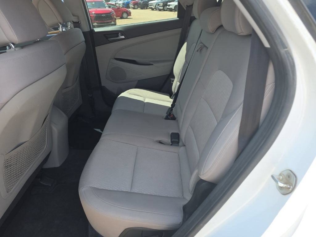 2016 Hyundai Tucson SE