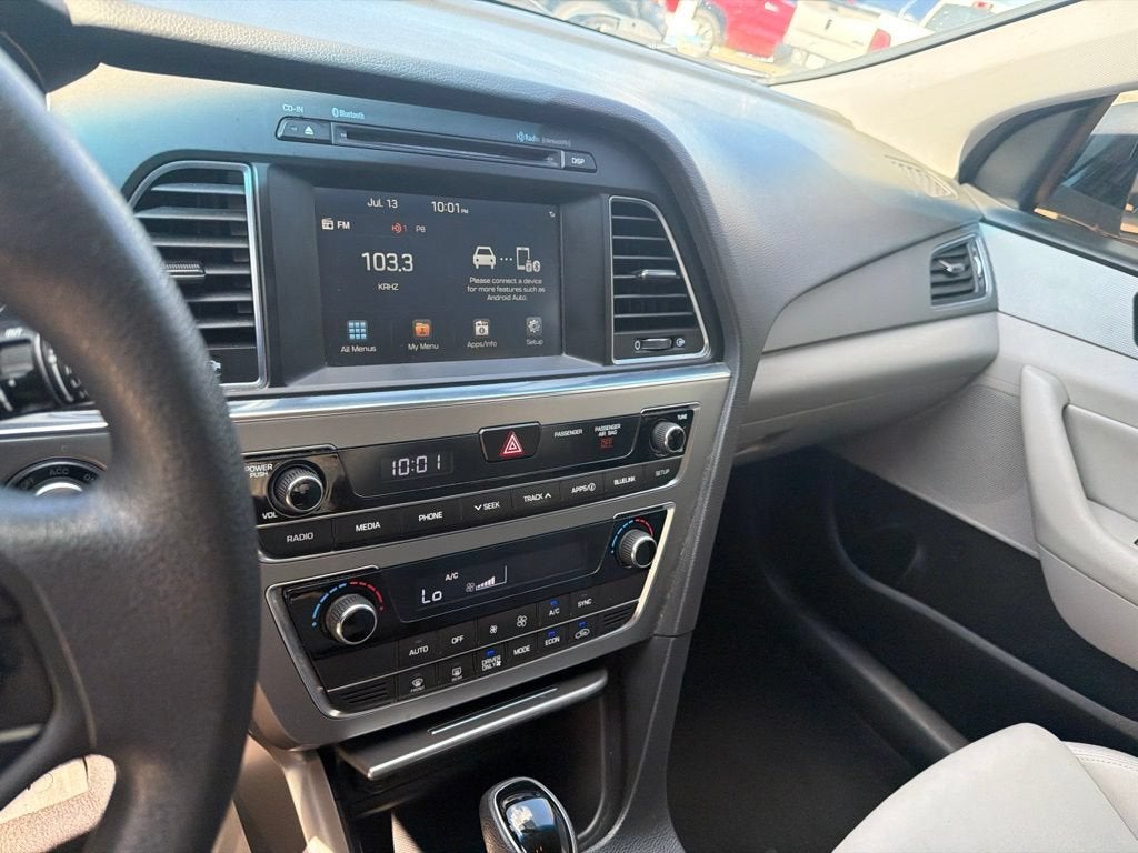 2017 Hyundai Sonata Hybrid SE