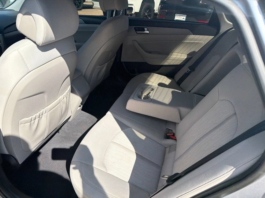 2017 Hyundai Sonata Hybrid SE