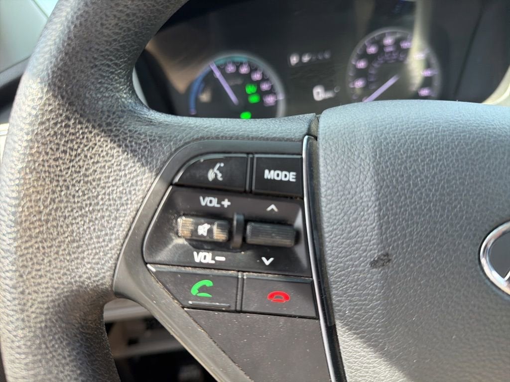 2017 Hyundai Sonata Hybrid SE