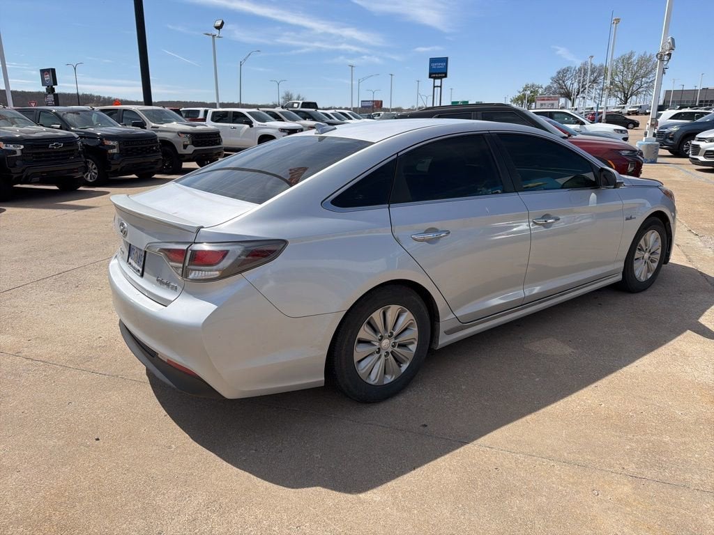 2017 Hyundai Sonata Hybrid SE