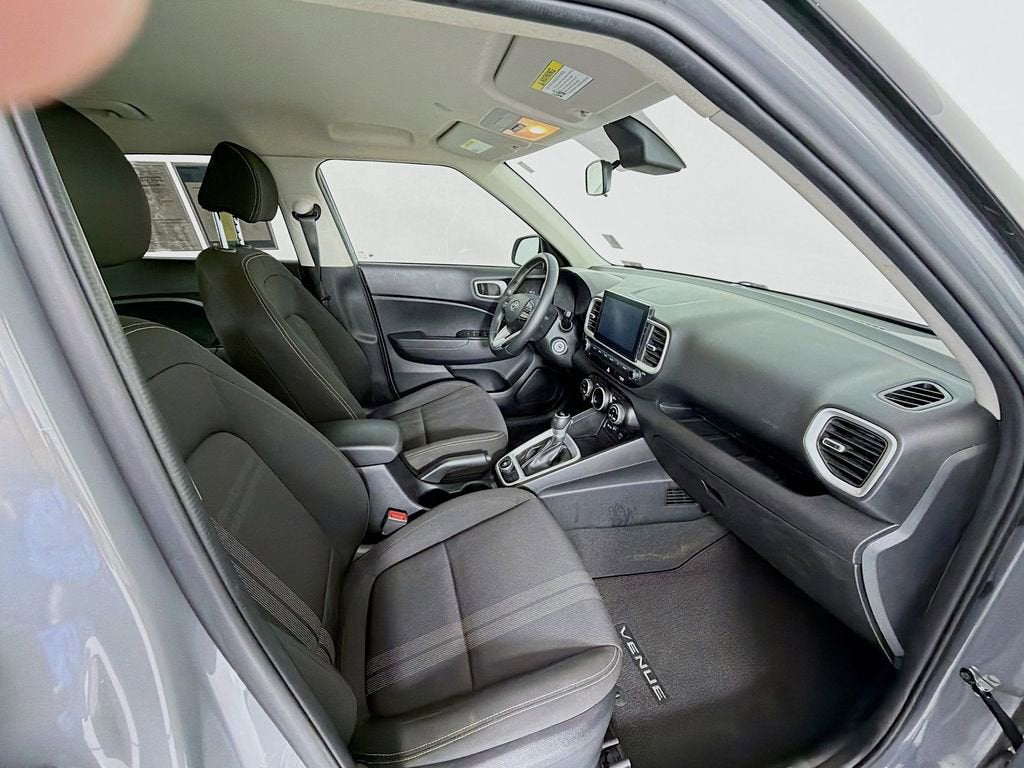 2021 Hyundai Venue SEL