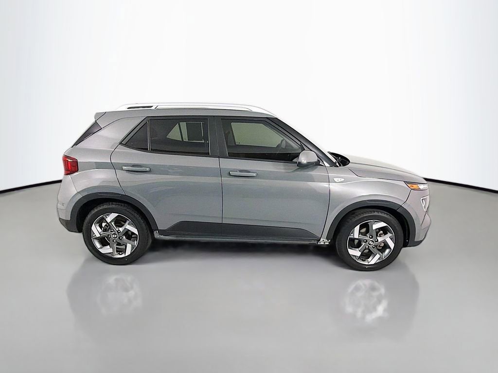 2021 Hyundai Venue SEL