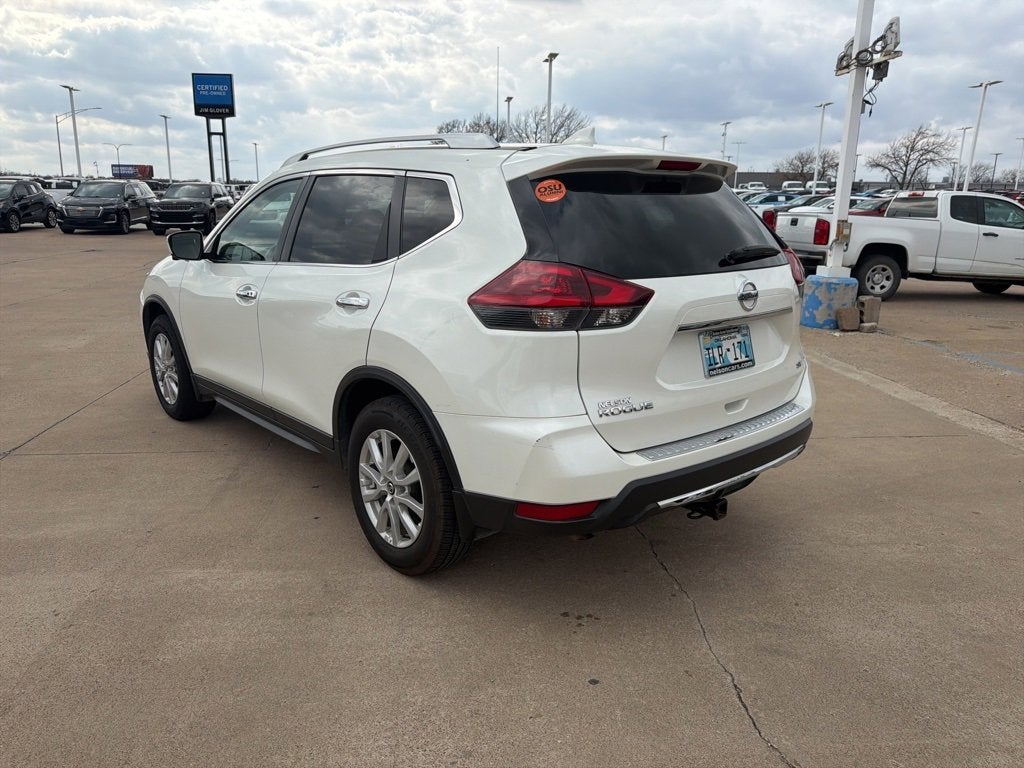 2018 Nissan Rogue SV