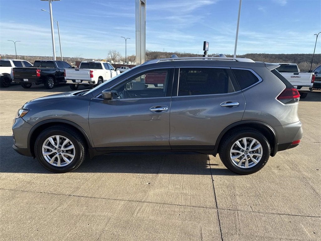 2020 Nissan Rogue SV