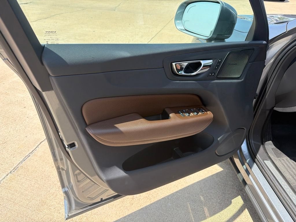 2019 Volvo XC60 Momentum