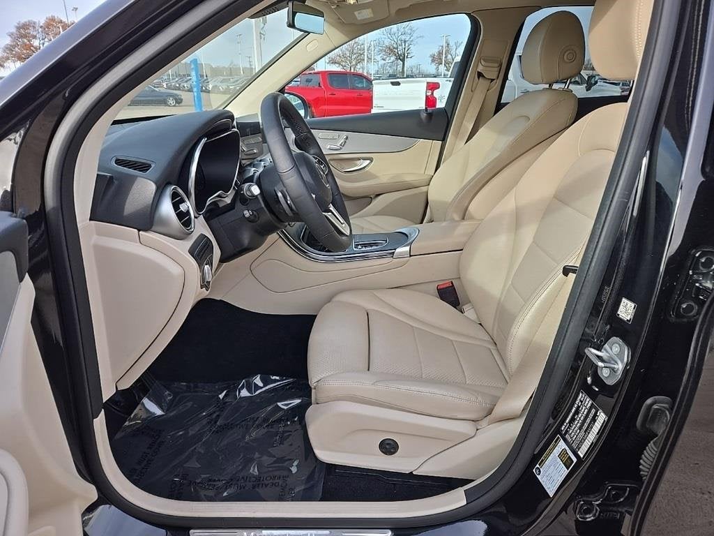 2021 Mercedes-Benz GLC GLC 300