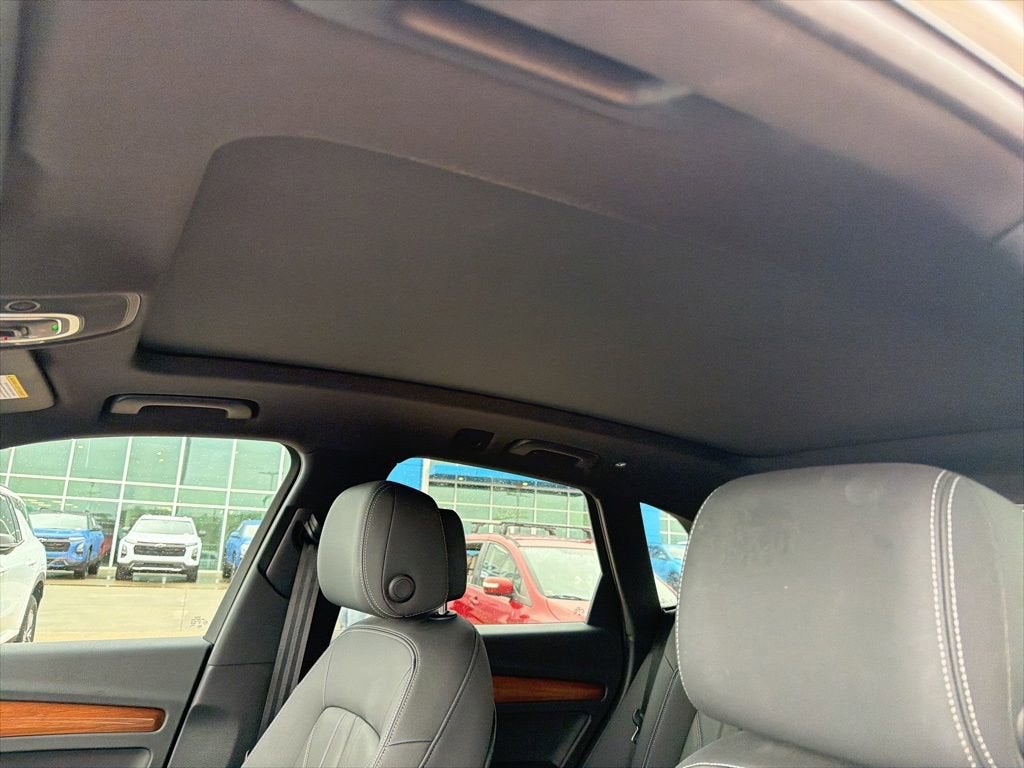 2022 Audi Q5 S line Premium Plus