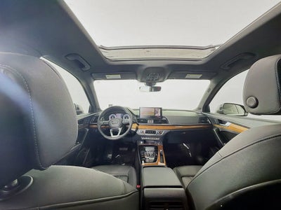 2022 Audi Q5 S line Premium Plus