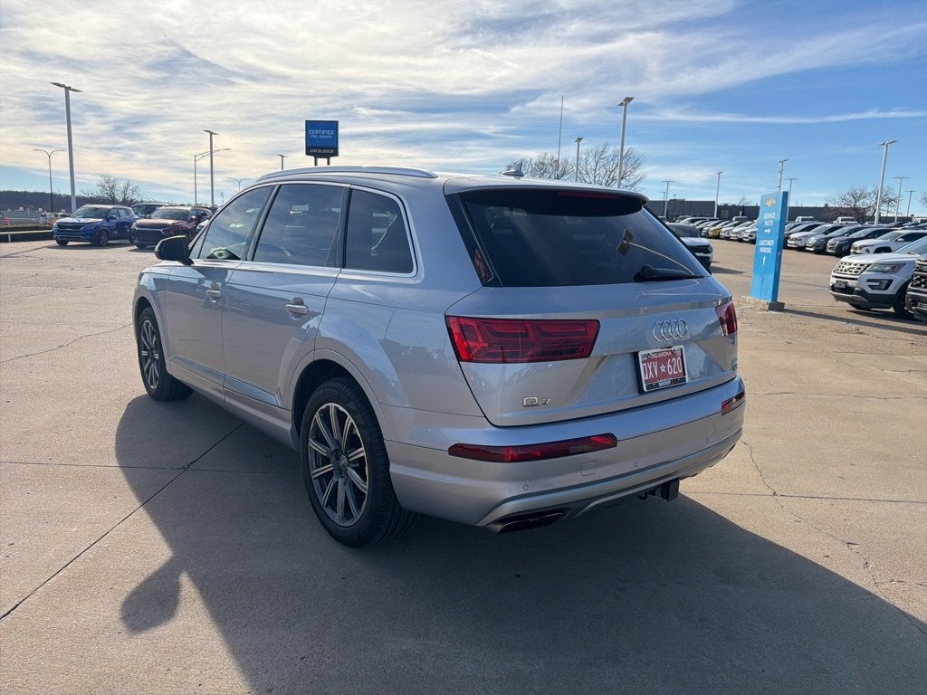 2017 Audi Q7 Premium Plus