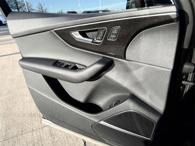 2022 Audi Q7 Premium Plus