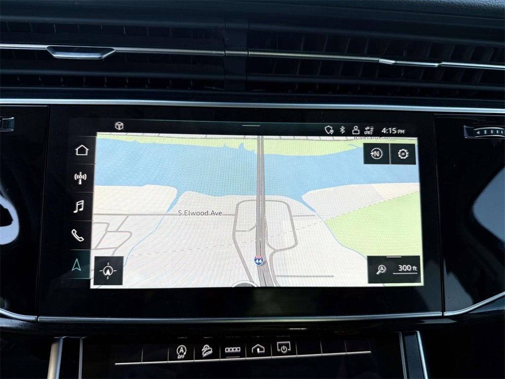 2022 Audi Q7 Premium Plus