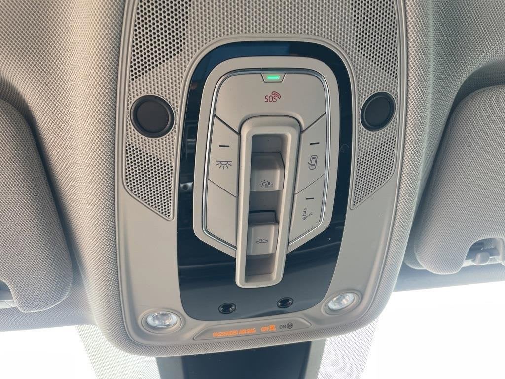 2022 Audi Q7 Premium Plus