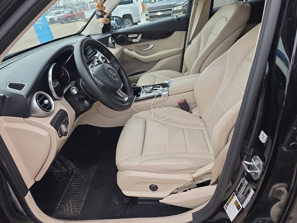 2019 Mercedes-Benz GLC GLC 300