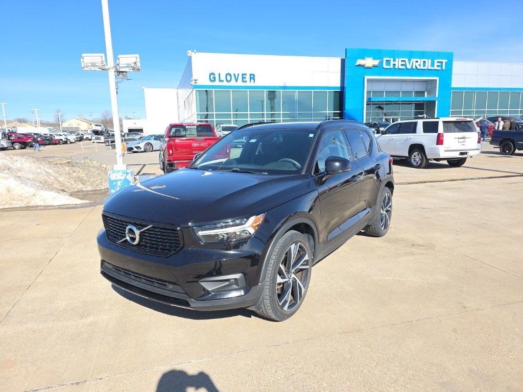 2020 Volvo XC40 R-Design