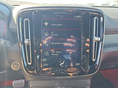 2020 Volvo XC40 R-Design