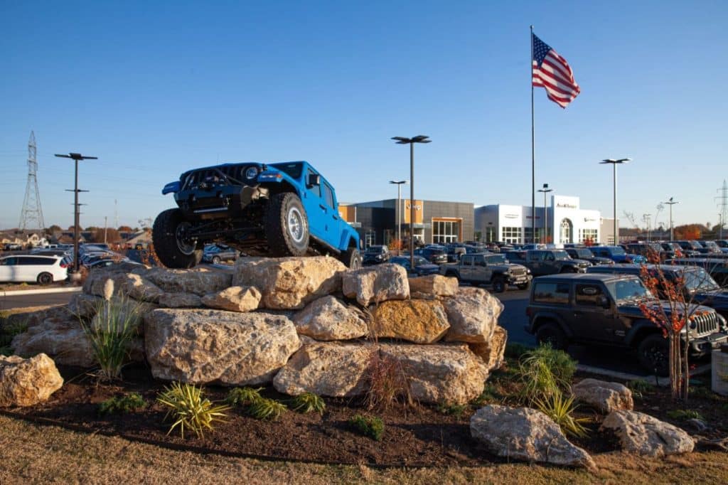 Jim Glover Dodge Chrysler Jeep Ram FIAT in Owasso OK